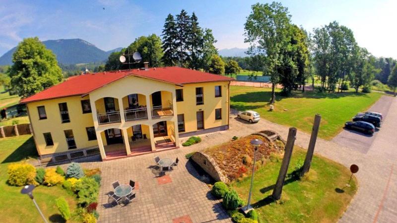 Wellness Villa Liptov Liptovská Sielnica Екстериор снимка